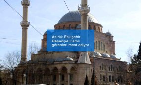 Asırlık Eskişehir Reşadiye Camii görenleri mest ediyor