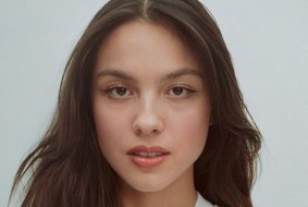 Glossier'nin Yeni Yüzü: Olivia Rodrigo