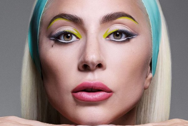 Lady Gaga'nın Güzellik Markasına Güncelleme